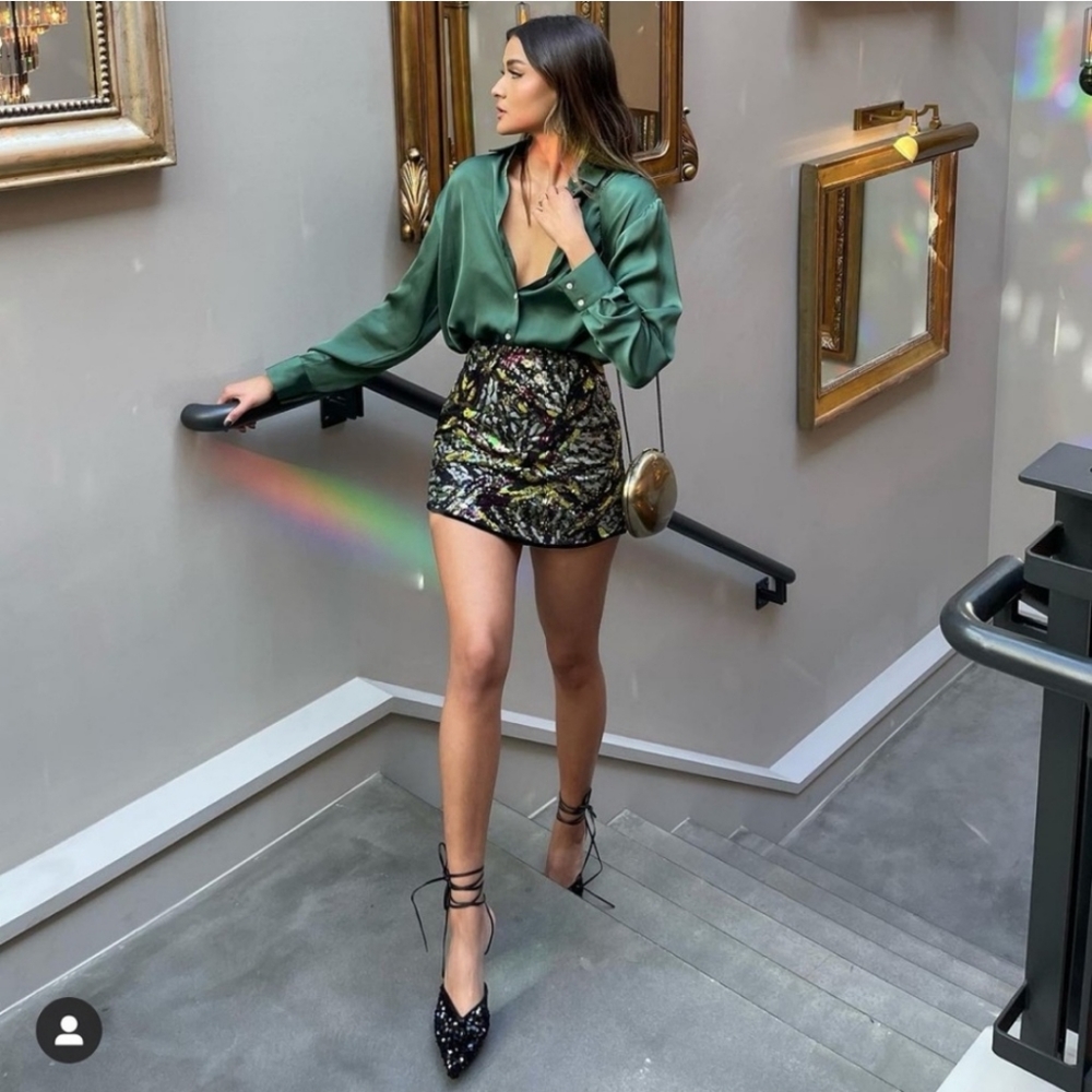 Zara SHORT MINI SEQUIN SKIRT - Picture 3 of 11